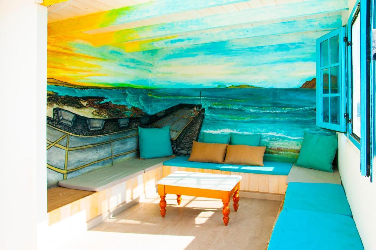 Famara Surf Rooftop ภายนอก รูปภาพ